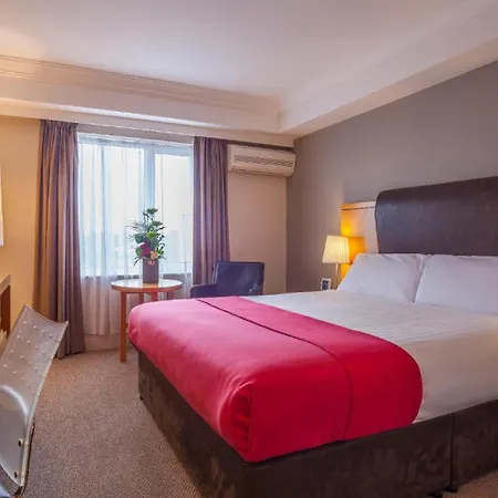 Hotel The Athlone