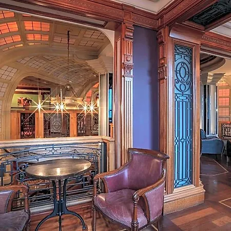 The Hotel 4*
