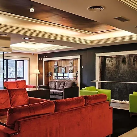 The Hotel 4*