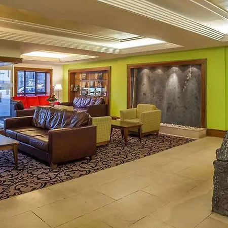 Hotel The Athlone